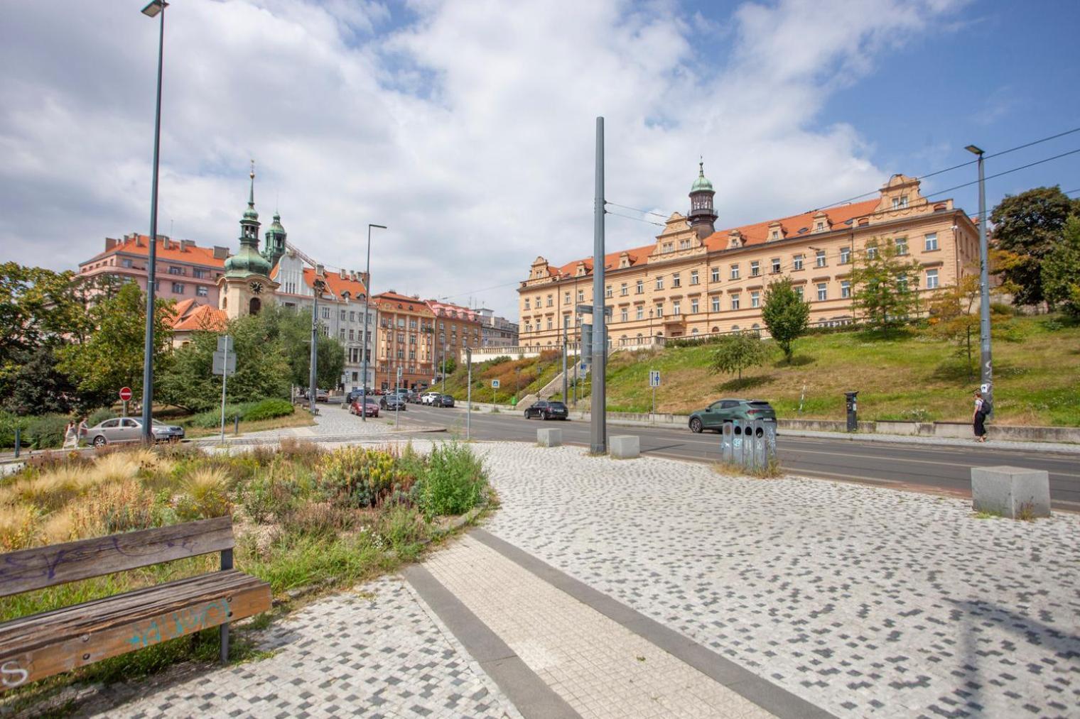 Blueground 10 Renovated Furnished Prg-17 * Prague